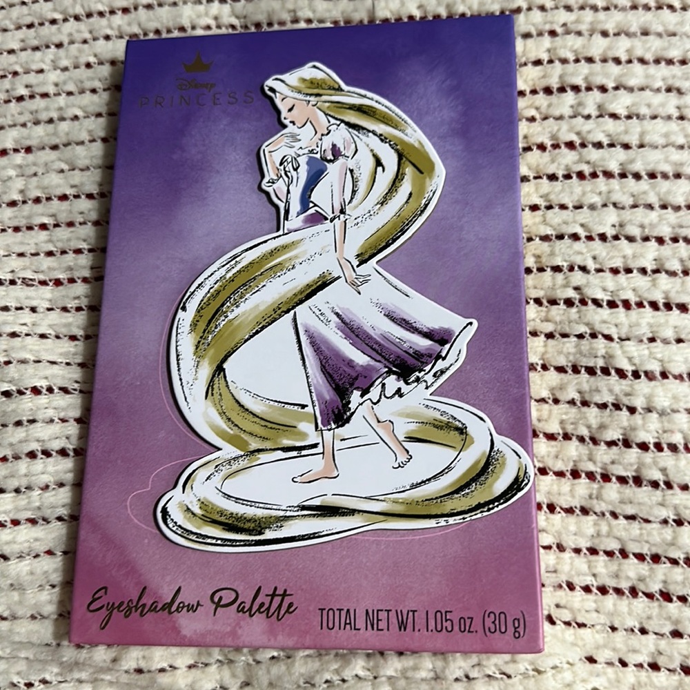 NEW Disney Princess Rapunzel Eyeshadow Palette